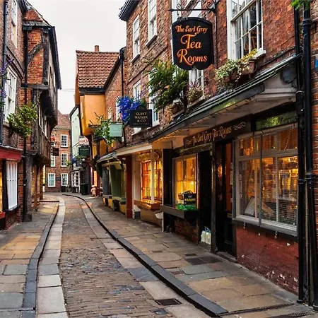 Prázdninový dům Lakefront 5 Star Country Park Fishing Lakes Near York Free Parking Malton