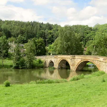 Holiday home Lakefront 5 Star Country Park Fishing Lakes Near York Free Parking Malton