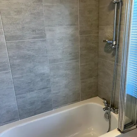 Lakefront 5 Star Country Park Fishing Lakes Near York Free Parking Malton