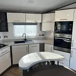 Lakefront 5 Star Country Park Fishing Lakes Near York Free Parking *